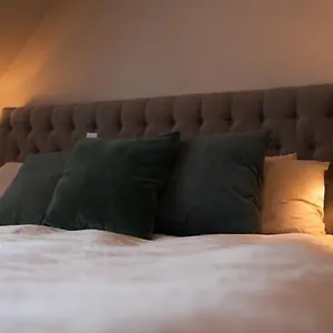 https://t-sand-guest-house.zandvoort-hotels.com