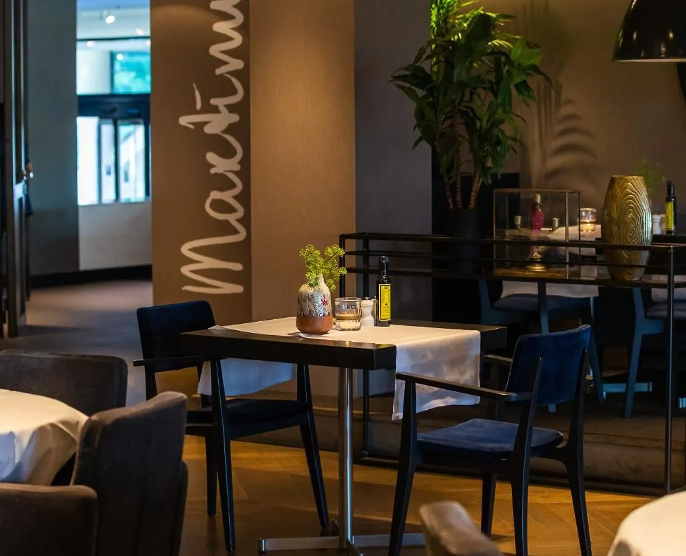 Van der Valk Hotel Eindhoven 4*,  Nederland