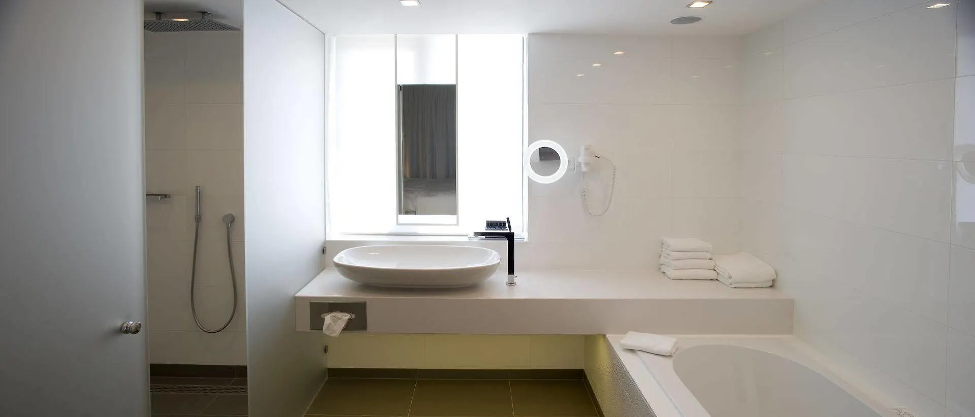 Van Der Valk Hotel Eindhoven 4*,